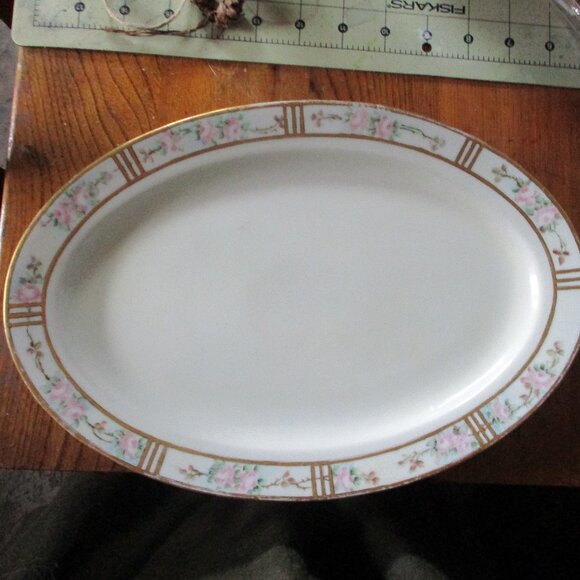 Antique 12 in. Oval  Serving Platter, hand painted with roses, signed FC Smith, - Picture 1 of 7